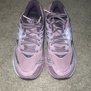 Mizuno infinity wave creations size: 7 1/2